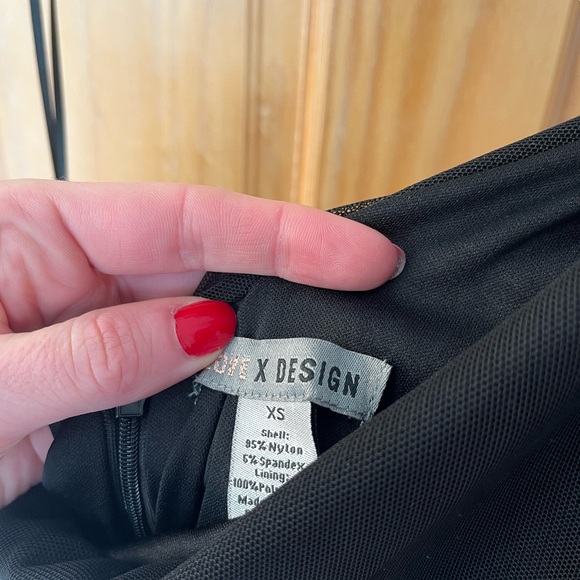 NWT Elegant Black Women's Dress - Picture 2 of 4